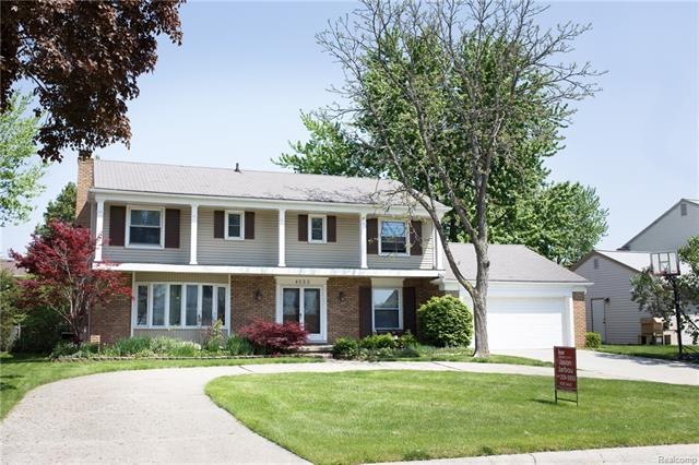Beautiful Colonial With A Circular Driveway, Cover
