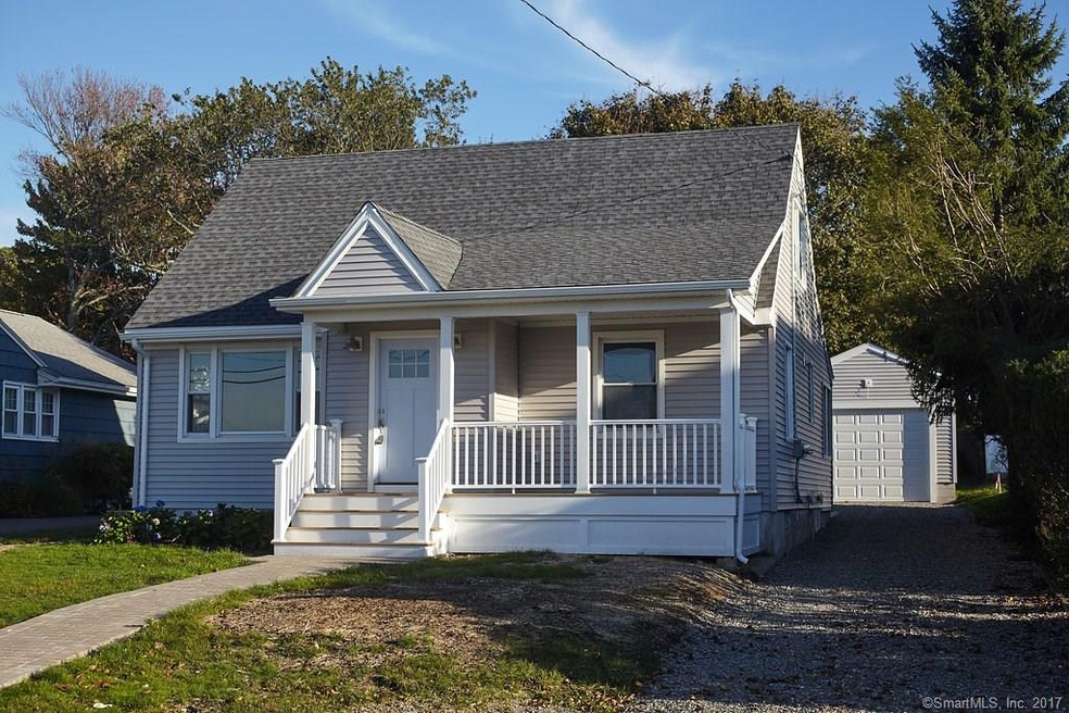 314 Oak Bluff Ave, Stratford, CT 06615 - photo 1