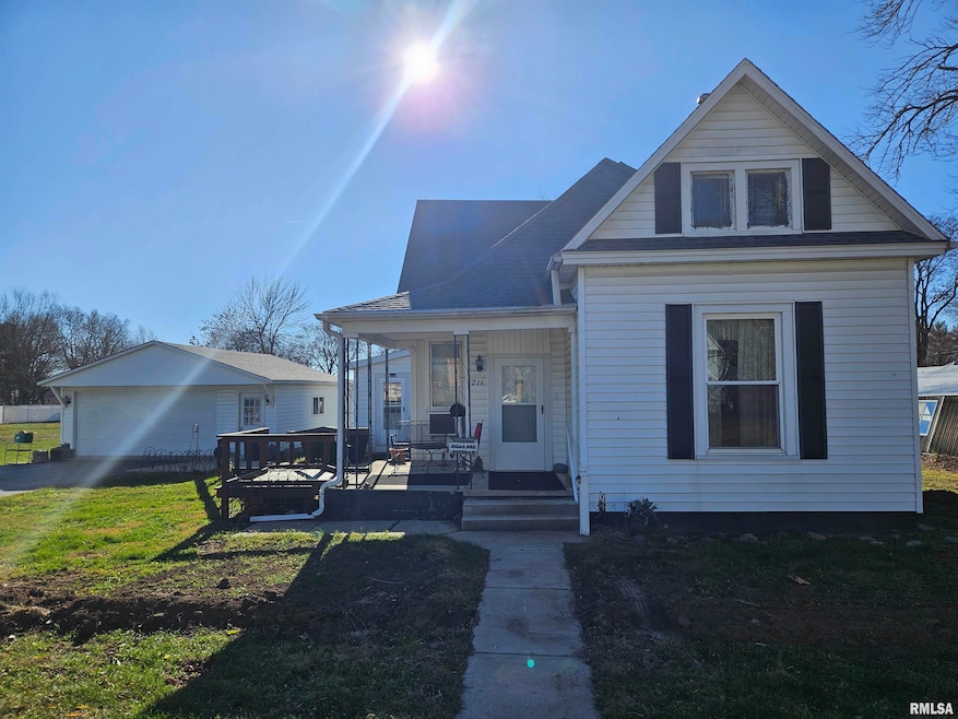 211 W Mulberry St, San Jose, IL 62682 - photo 1