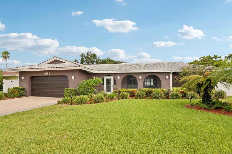 1080 Mccarty St, Dunedin, FL 34698 - photo 1