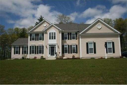 24 Howarth Dr, Upton, MA 01568 - photo 1