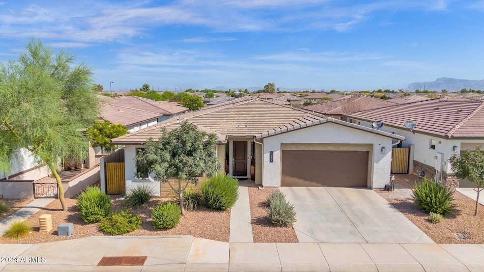 1492 W Sonoqui Blvd, Queen Creek, AZ 85140 - photo 1