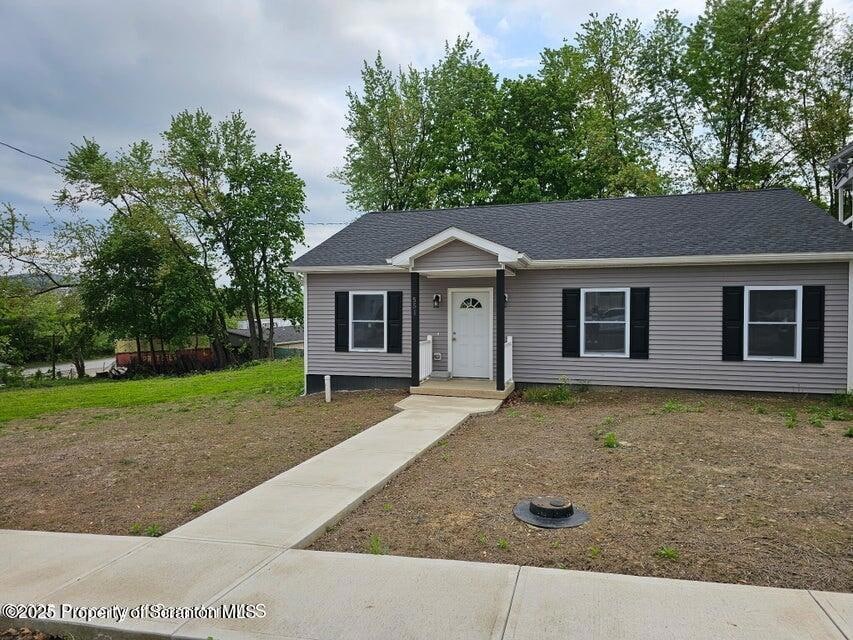 551 Back St, Scranton, PA 18504 - photo 1