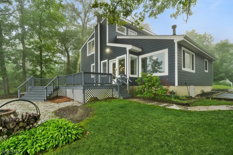 42 Witte Rd, Hewitt, NJ 07421 - photo 1