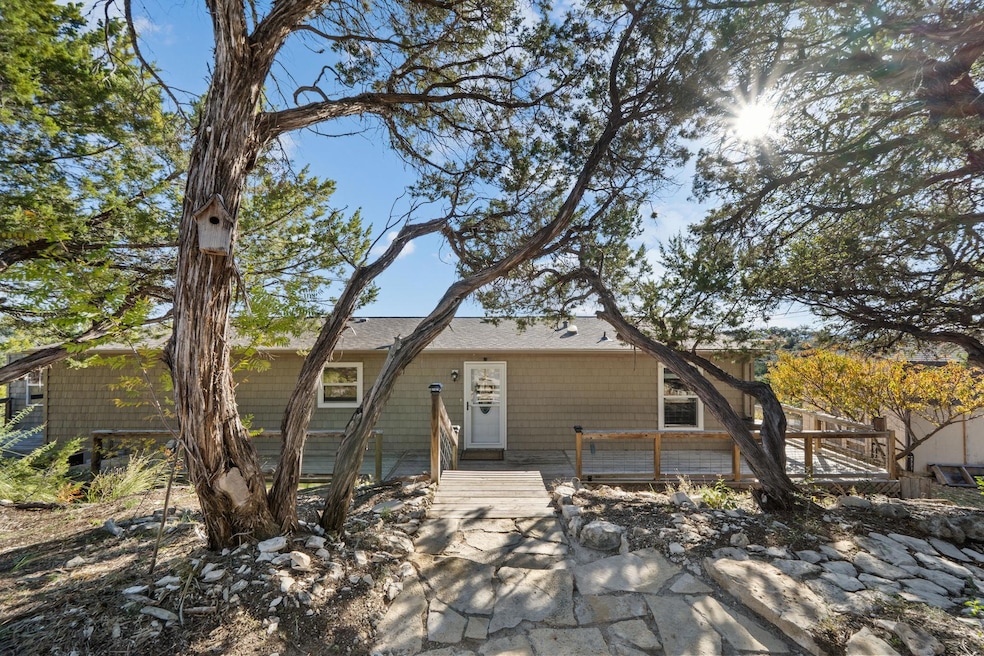 28609 Paradise Manor Dr, Marble Falls, TX 78654 - photo 1