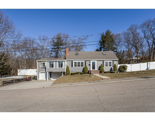 23 Ellis Cir, South Weymouth, MA 02190 - photo 1
