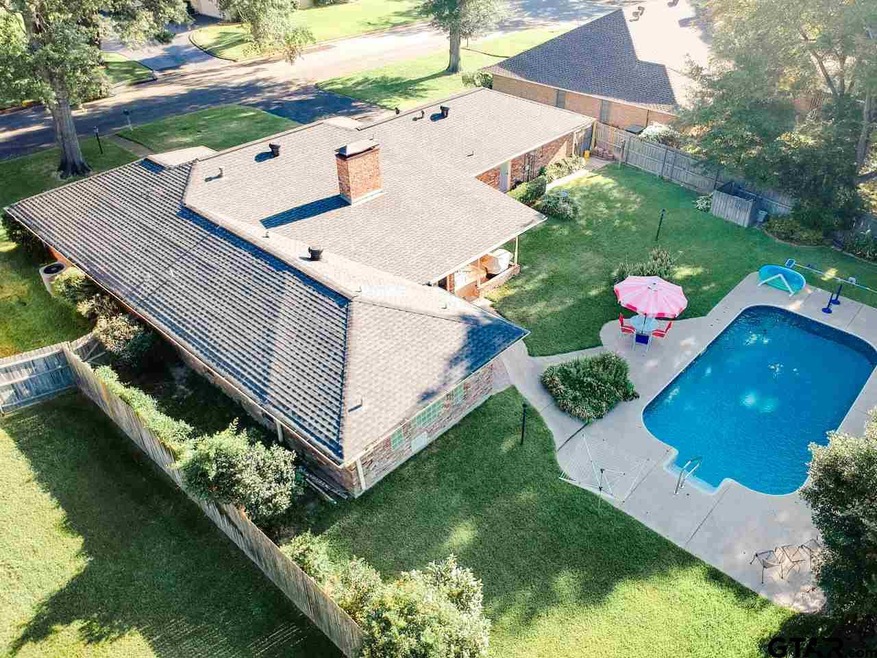 1301 1301 Balmoral, Tyler, TX 75703 - photo 1