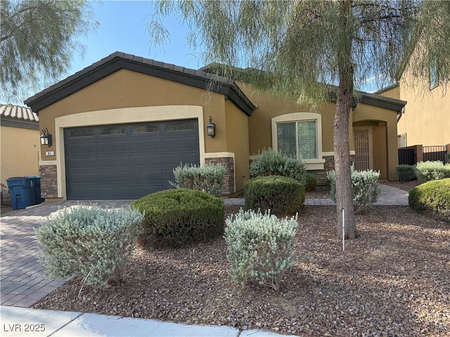 81 Einstein Ridge Way, Las Vegas, NV 89183 - photo 1