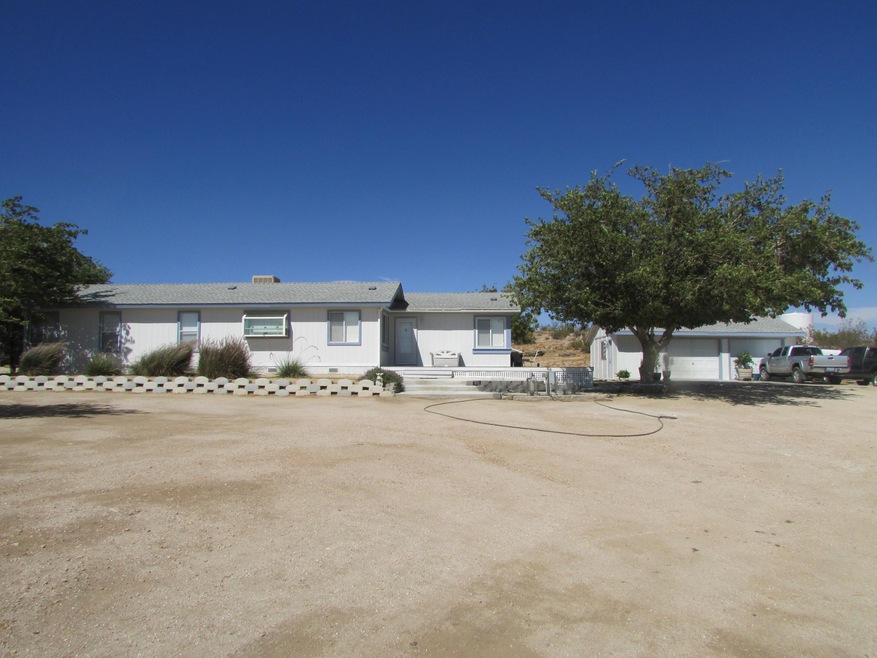 3609 Dawn Rd, Rosamond, CA 93560 - photo 1