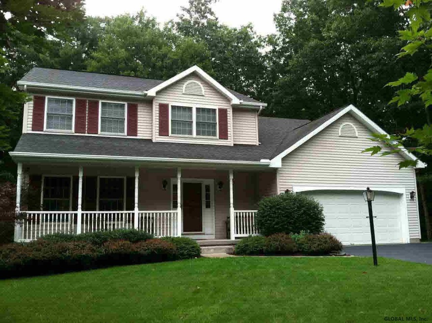 47 Cobble Hill Dr, Gansevoort, NY 12831 - photo 1