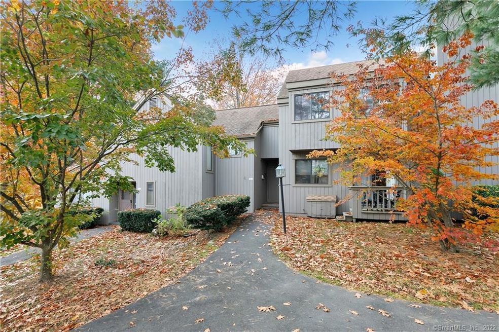 Private Entrance with only 2 Units in this buildin