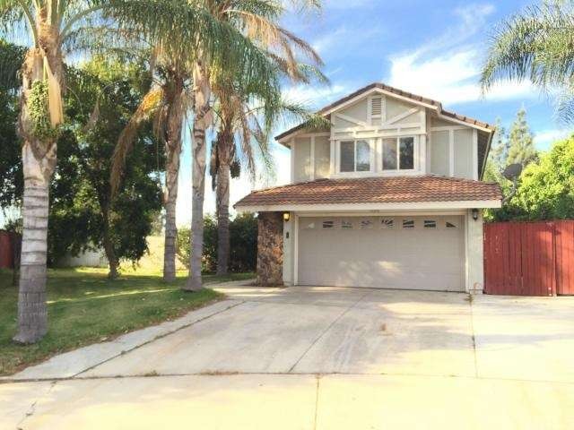 Ideall Cul de Sac location, with large driveway an