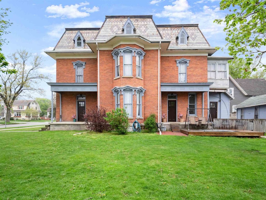 302 N Van Buren St, Auburn, IN 46706 - photo 1