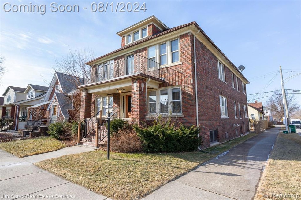 1447 Maryland St, Grosse Pointe Park, MI 48230 - photo 1