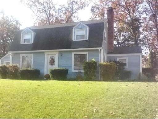 75 S Branch Pkwy, Springfield, MA 01118 - photo 1