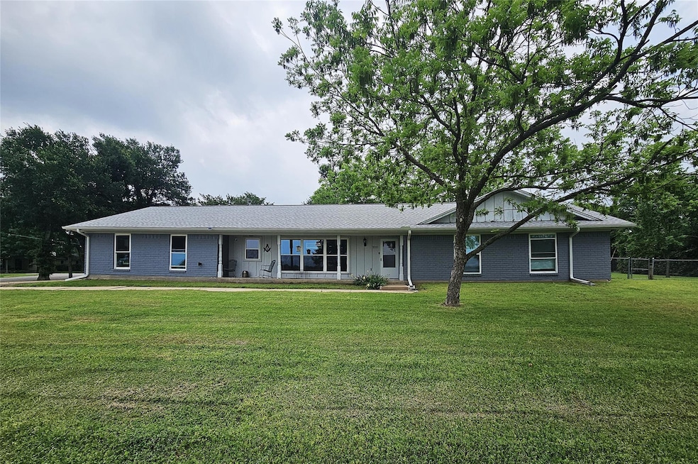 For Sale $275,000 • Co-Listing Agent