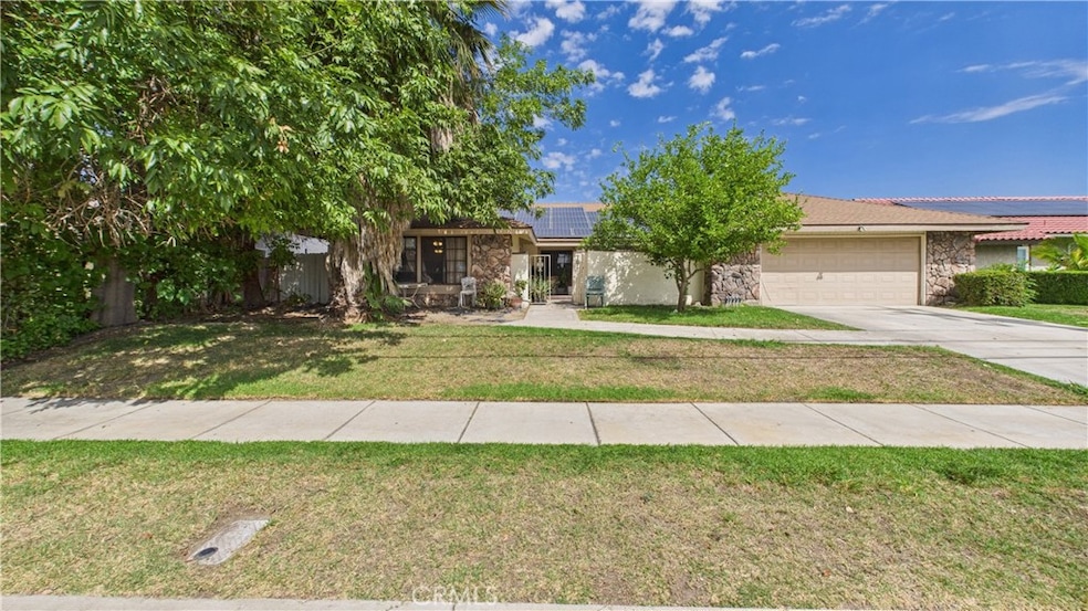 Under Contract $550,000