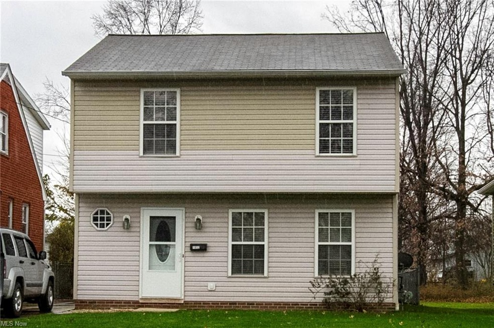 1832 E 298th St, Wickliffe, OH 44092 - photo 1