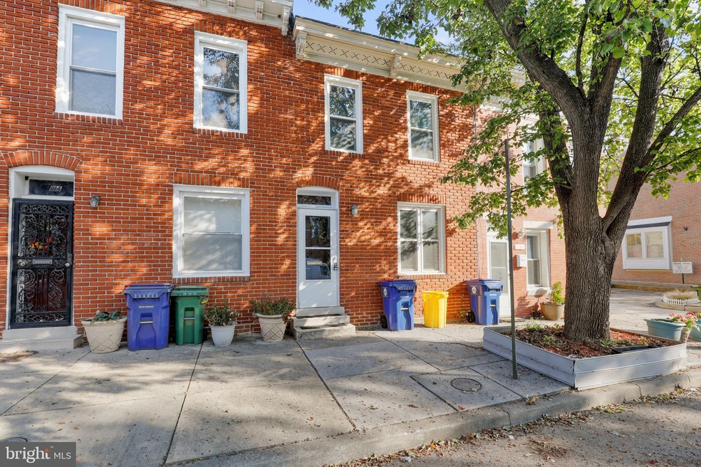812 W Barre St, Baltimore, MD 21230 - photo 1