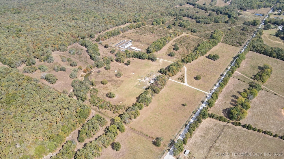 14000 Highway 82c, Hulbert, OK 74441 - photo 1