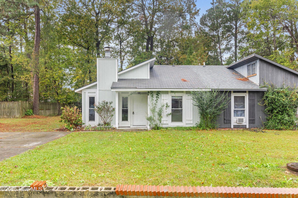 1629 Racetrack Rd, New Bern, NC 28562 - photo 1
