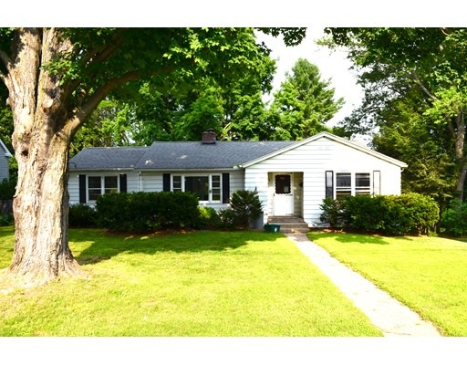 7 Skinner Ln, South Hadley, MA 01075 - photo 1