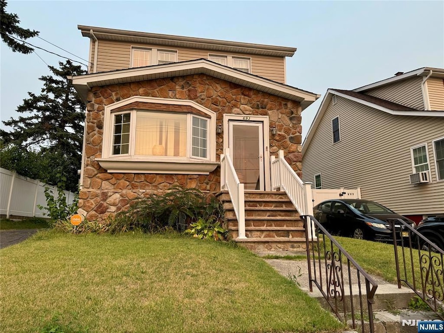 693 E 31st St unit 695, Paterson, NJ 07513 - photo 1