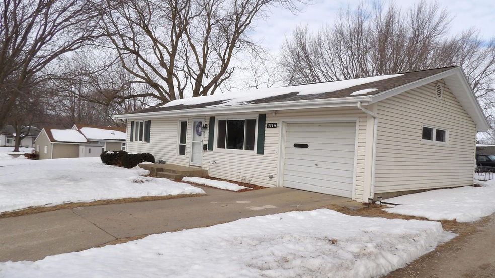 1115 18th St., Boone