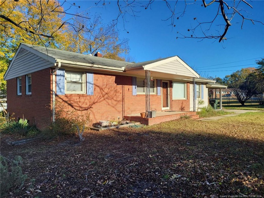 306 Jefferson Dr, Fayetteville, NC 28304 - photo 1