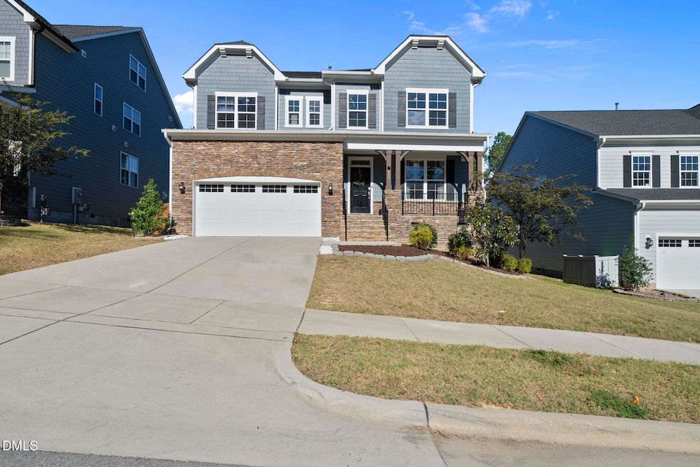 613 Pointe Grove Ln, Apex, NC 27523 - photo 1