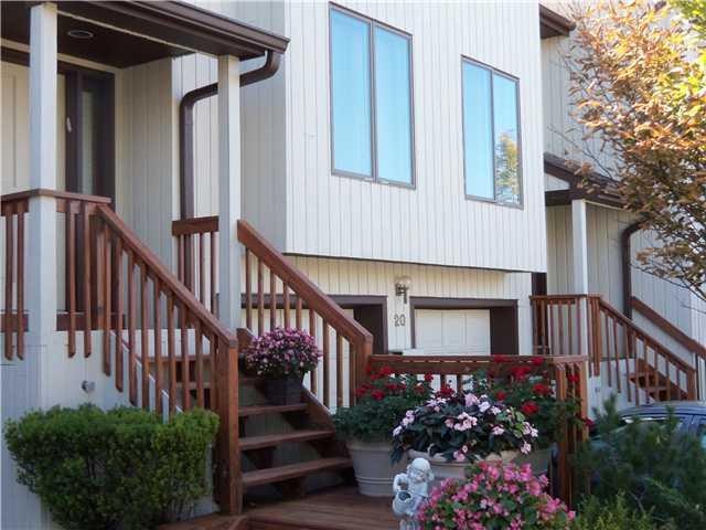 18 Fox Ct, Suffern, NY 10901 - photo 1