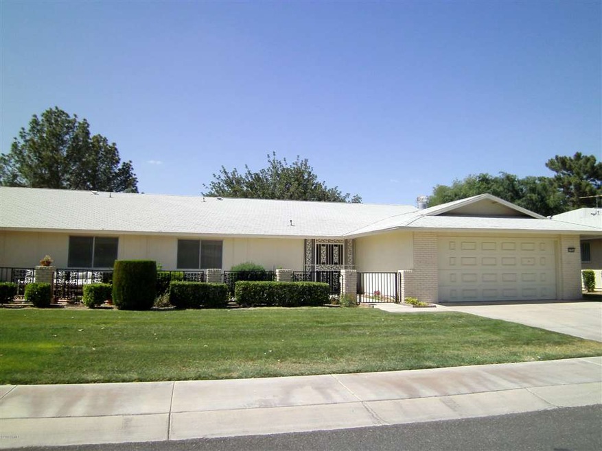 17654 N Del Webb Blvd, Sun City, AZ 85373 - photo 1