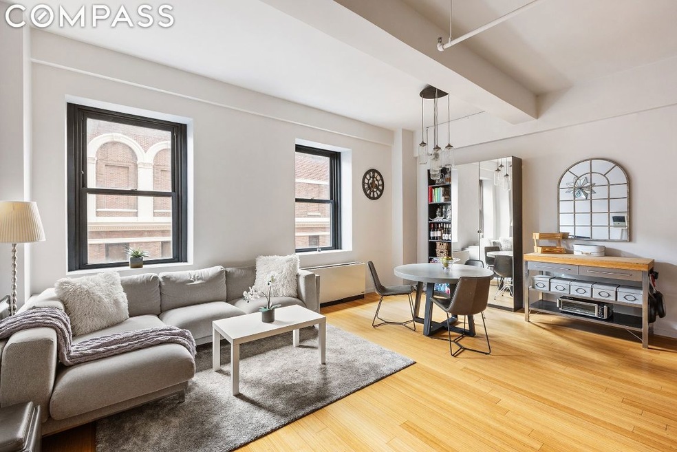 Belltel Lofts unit 8I, Brooklyn, NY 11201 - photo 1