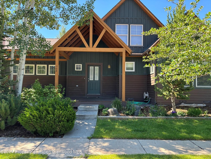 Newest Exterior_original_CB