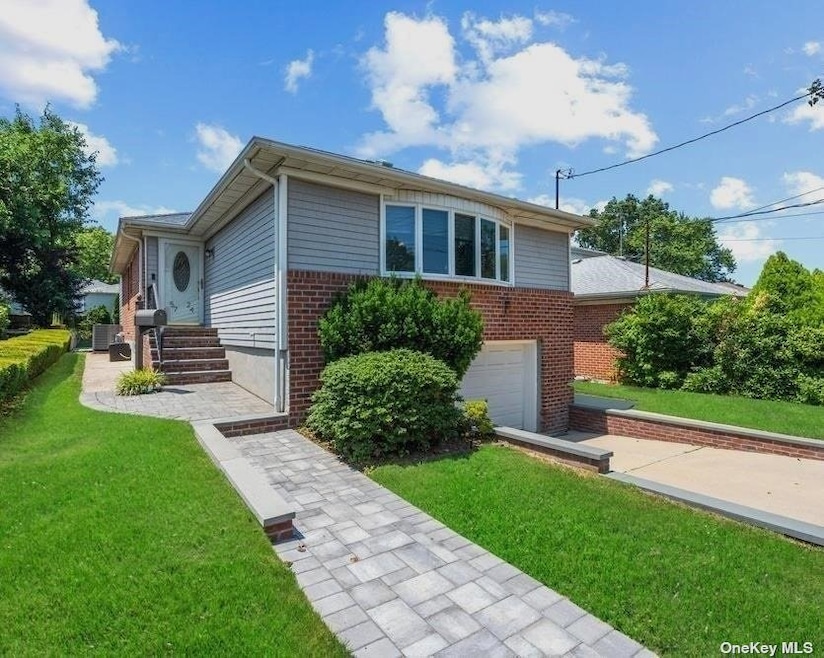 57-24 260th St, Little Neck, NY 11362 - photo 1