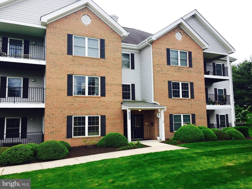 6500 Ridenour Way E unit 1C, Sykesville, MD 21784 - photo 1