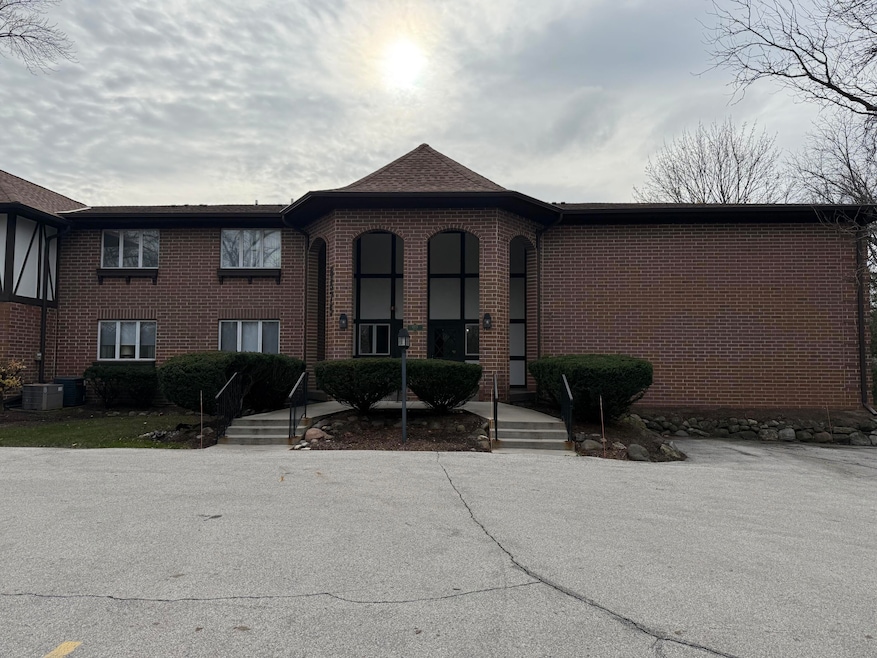 6575BuildingFront