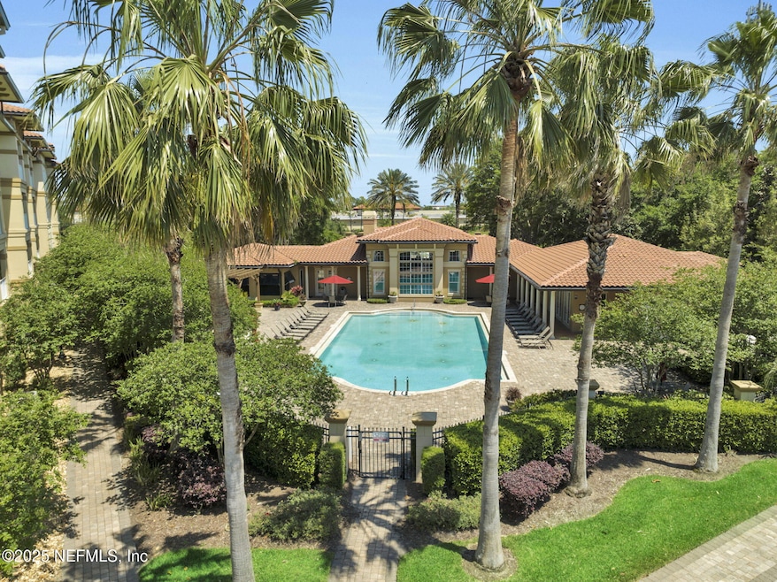 Resort Style Pool