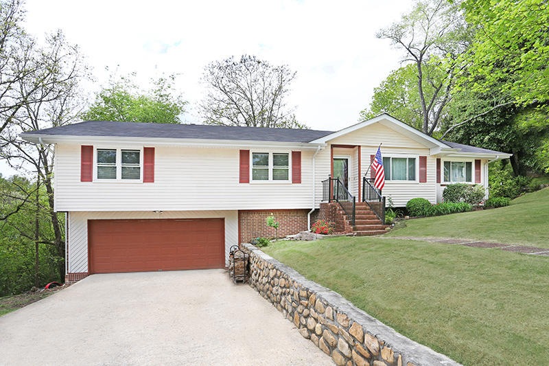 4515 Sherry Ln unit 3, Hixson, TN 37343 - photo 1