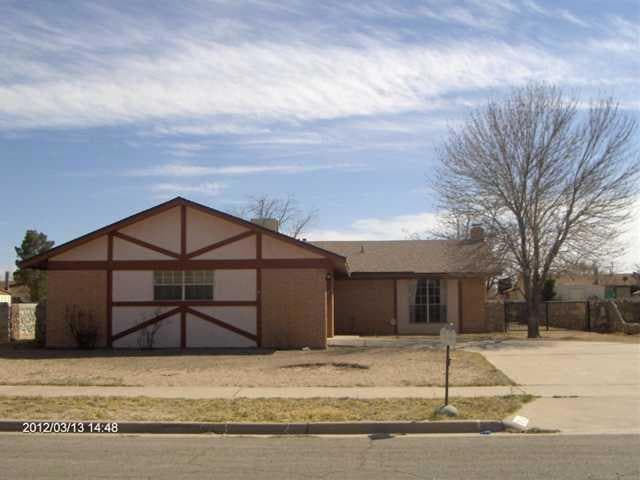 15340 Werling Ct, Horizon City, TX 79928 - photo 1