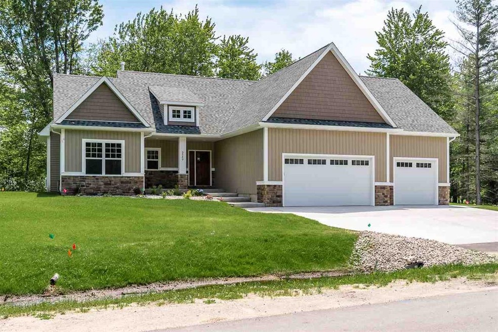 3540 E Douglas Dr, Midland, MI 48642 - photo 1