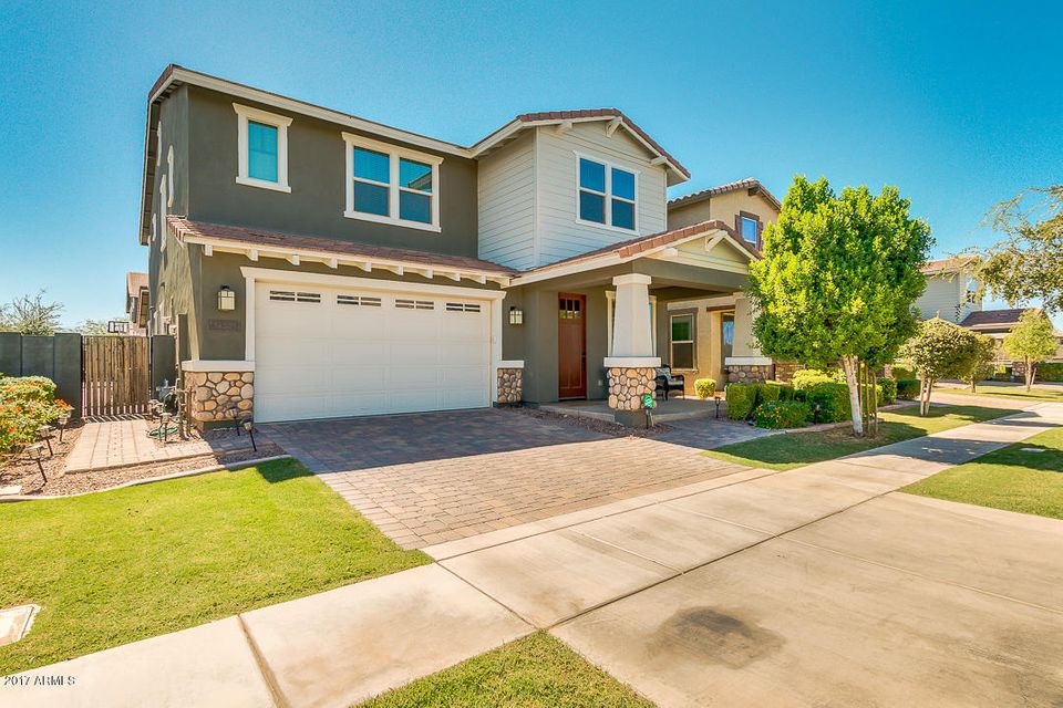 4059 E Mesquite