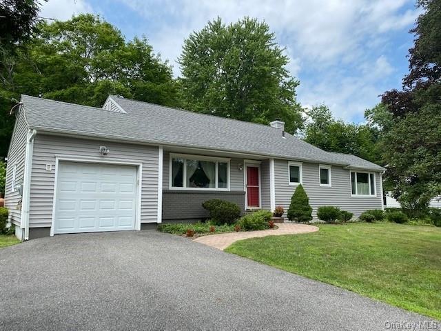2805 Hedge St, Yorktown Heights, NY 10598 - photo 1