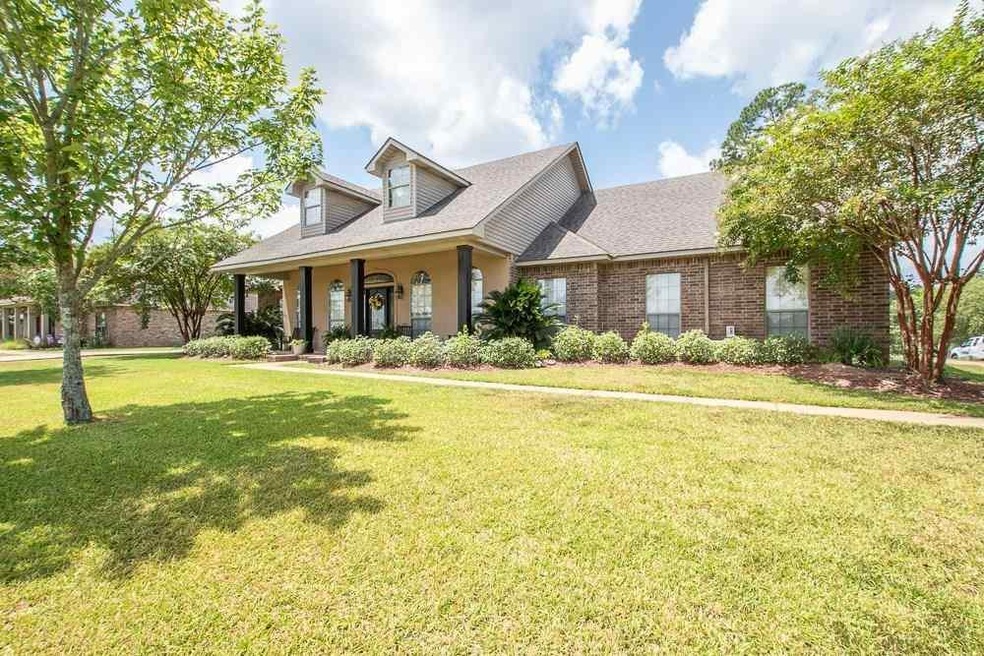 237 Woodwind Dr, Pineville, LA 71360 - photo 1