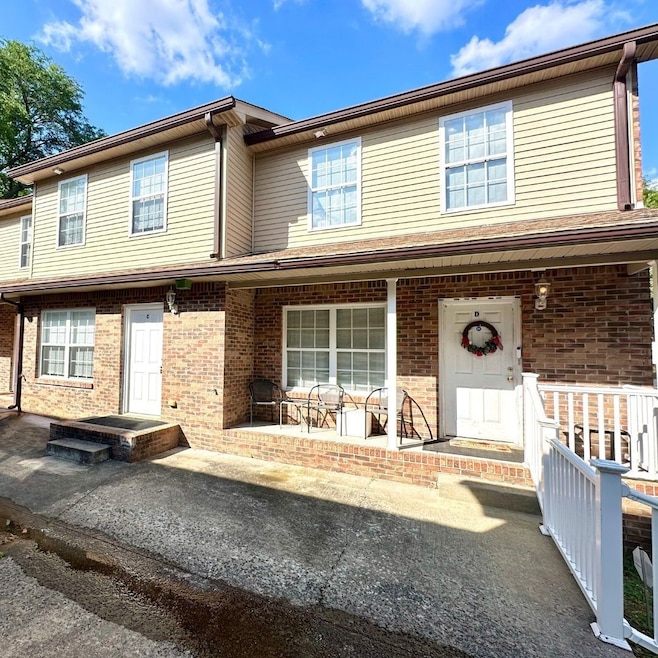 300 Condor Ct unit A, Clarksville, TN 37042 - photo 1