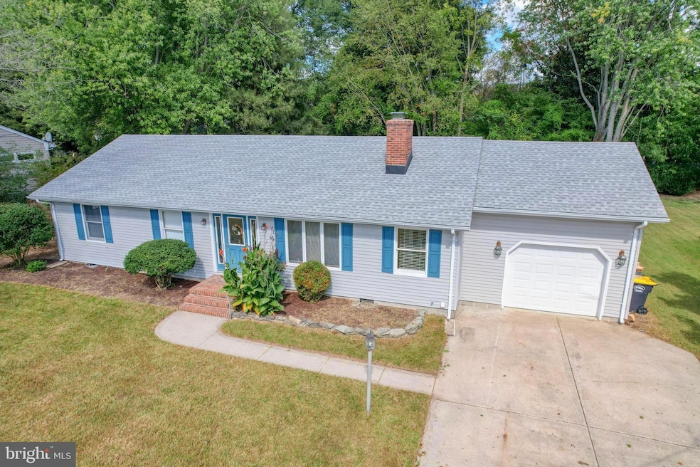 Under Contract $330,000 • Co-Listing Agent