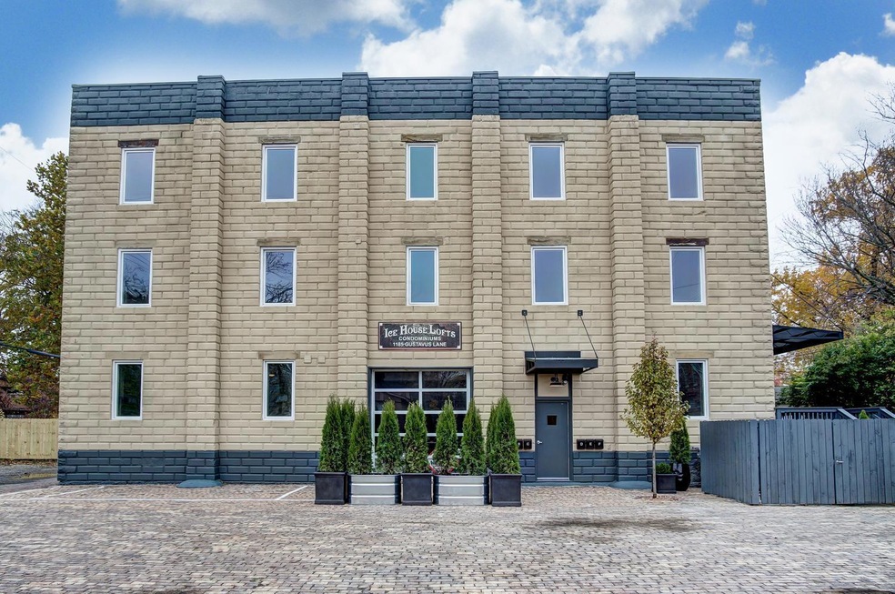 Exterior Front