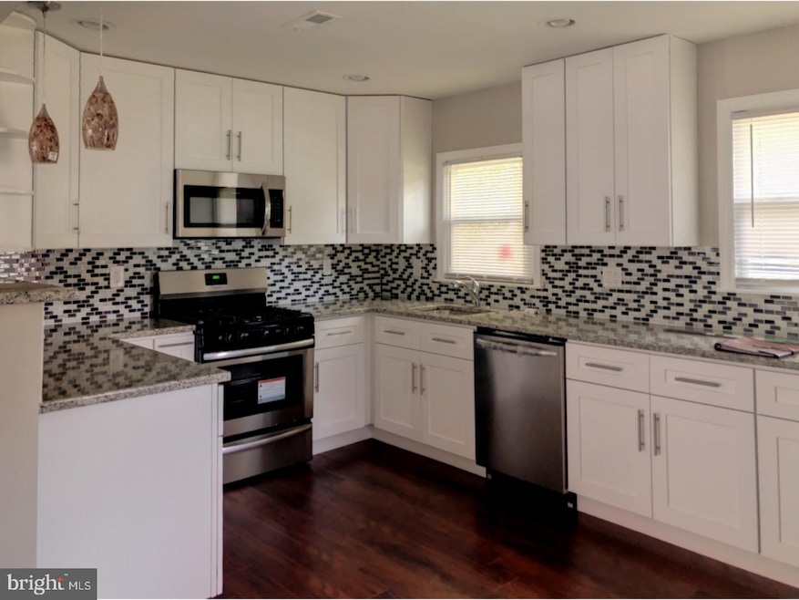 16 Poplar Ln, Willingboro, NJ 08046 - photo 1