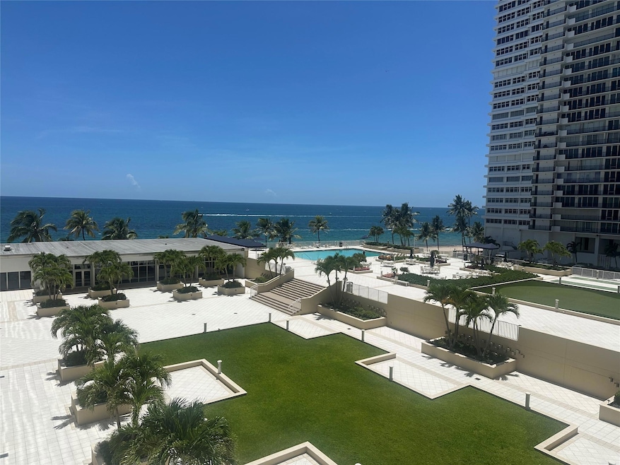 Plaza East Condominium unit 4F, Fort Lauderdale, FL 33308 - photo 1
