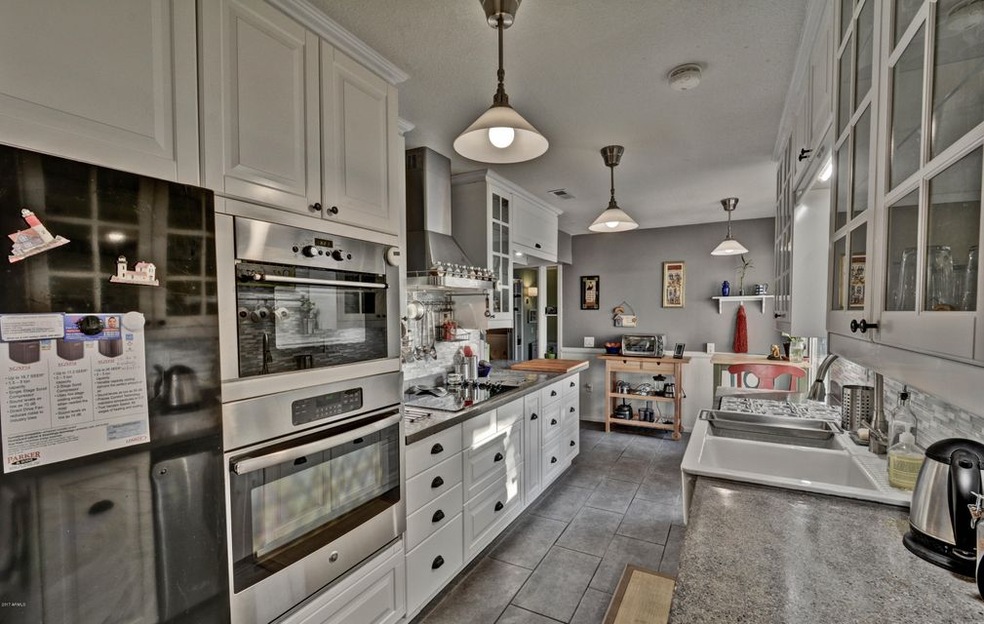 17207 N Pinion Ln, Sun City, AZ 85373 - photo 1